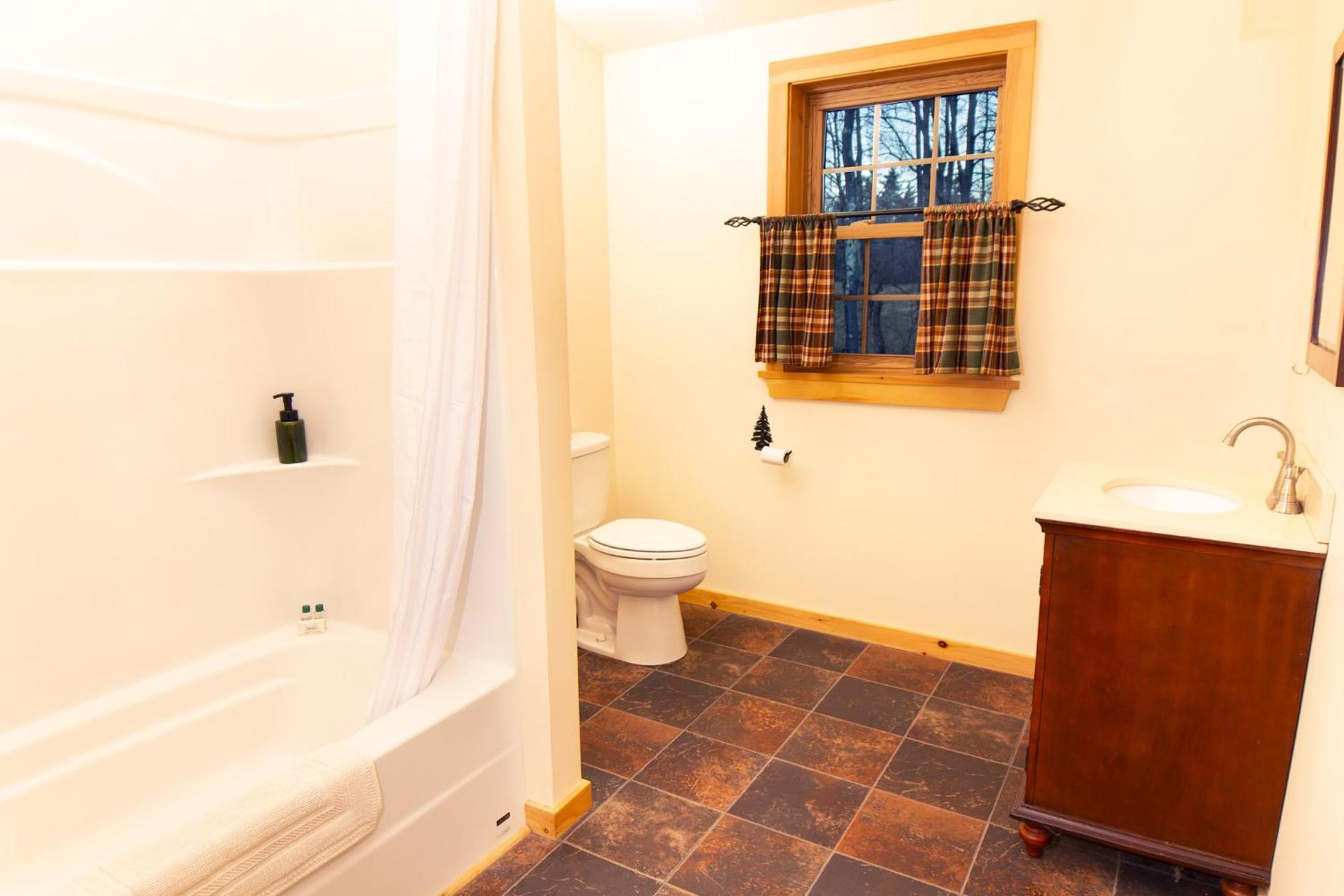 Trails End Inn Keene Valley Ngoại thất bức ảnh