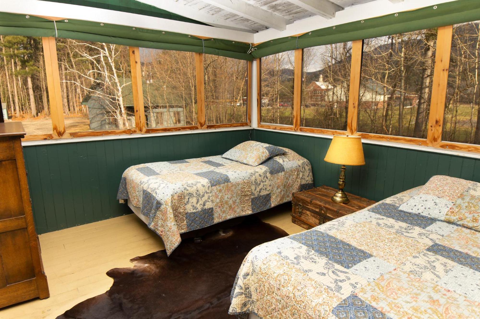 Trails End Inn Keene Valley Ngoại thất bức ảnh