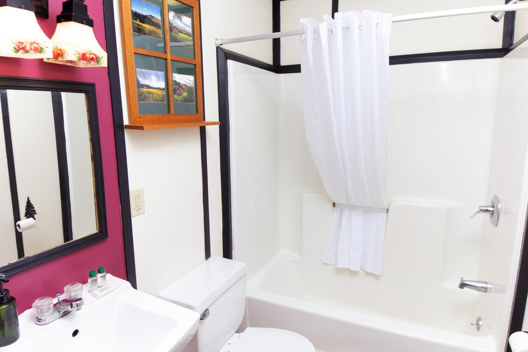 Trails End Inn Keene Valley Ngoại thất bức ảnh