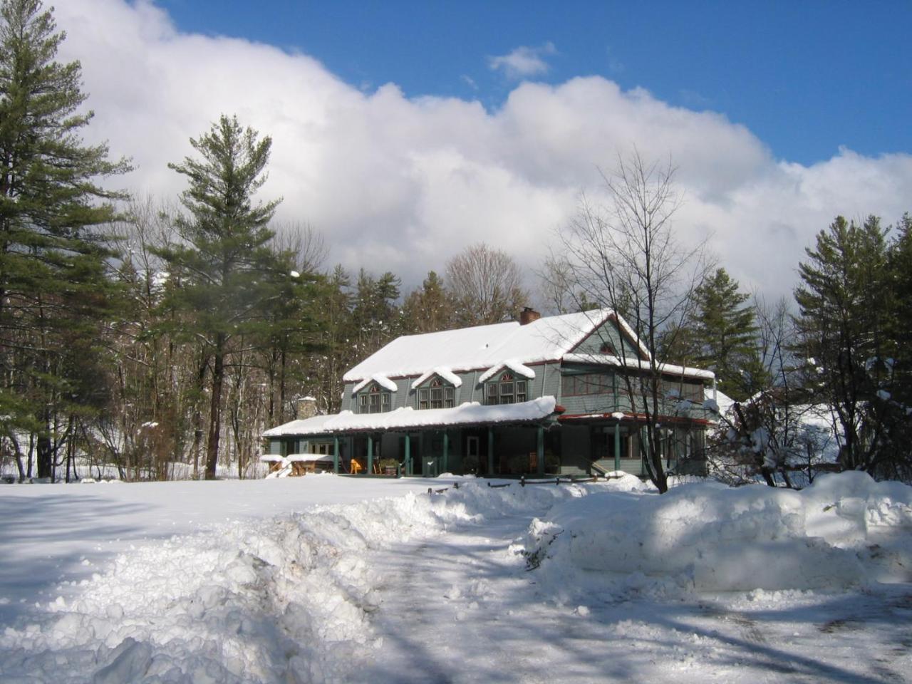 Trails End Inn Keene Valley Ngoại thất bức ảnh